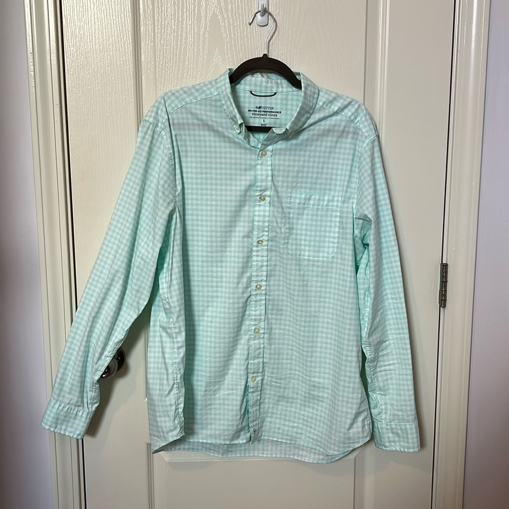 Vineyard Vines OTG Performance Button Down